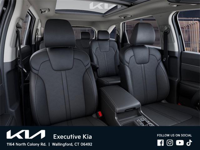 new 2025 Kia Sorento Hybrid car, priced at $43,020