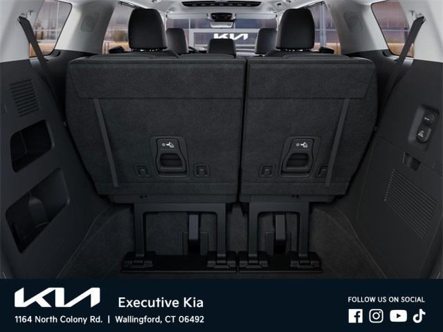 new 2025 Kia Carnival Hybrid car, priced at $51,550