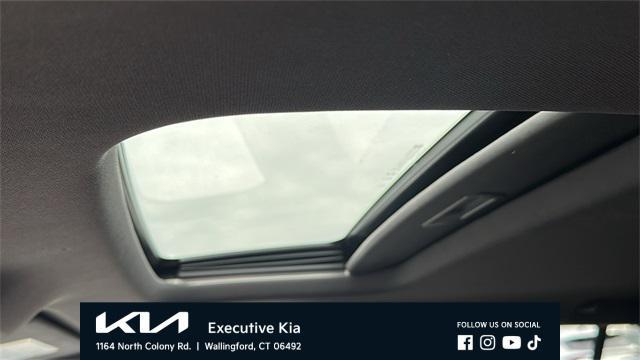 used 2024 Chevrolet Trax car, priced at $22,324