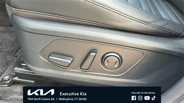 used 2023 Kia Sportage Hybrid car, priced at $25,978