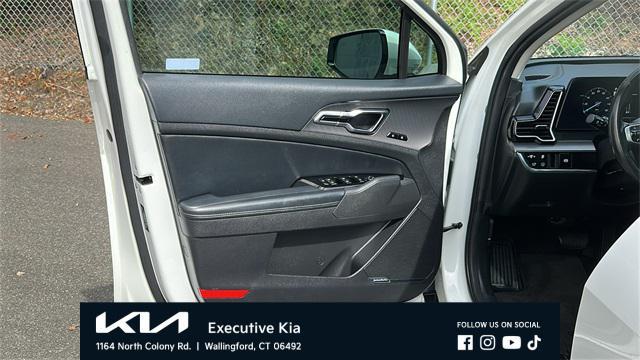 used 2023 Kia Sportage Hybrid car, priced at $25,978