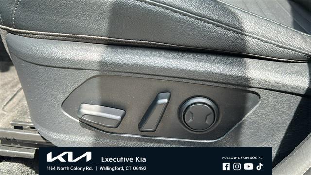 used 2023 Kia Sportage Hybrid car, priced at $29,935
