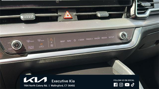 used 2023 Kia Sportage Hybrid car, priced at $29,935
