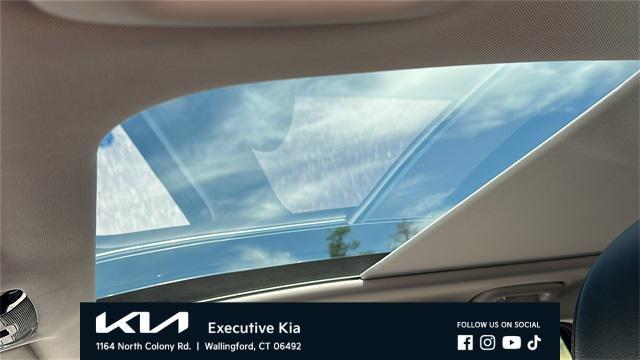 used 2023 Kia Sportage Hybrid car, priced at $29,935