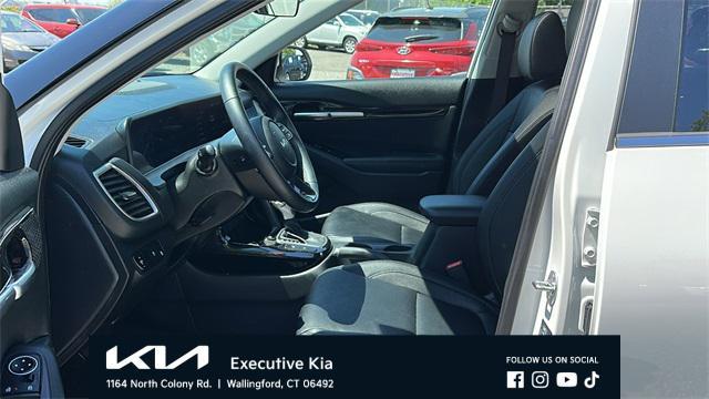 used 2024 Kia Seltos car, priced at $26,555