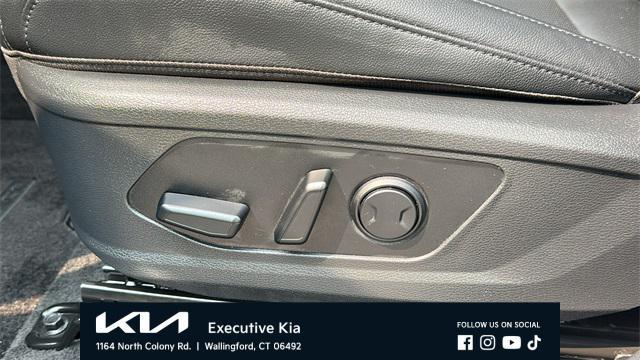 used 2023 Kia Sportage Hybrid car, priced at $29,325