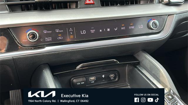 used 2023 Kia Sportage Hybrid car, priced at $29,325