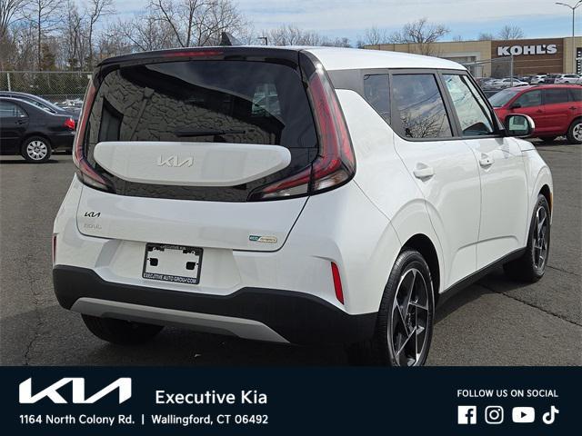 used 2025 Kia Soul car, priced at $24,386