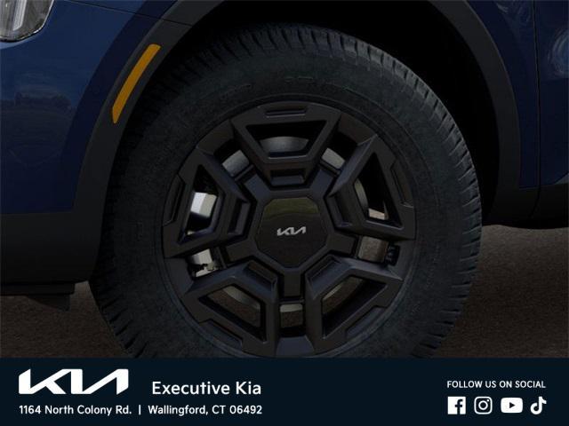 new 2025 Kia Sorento car, priced at $46,044