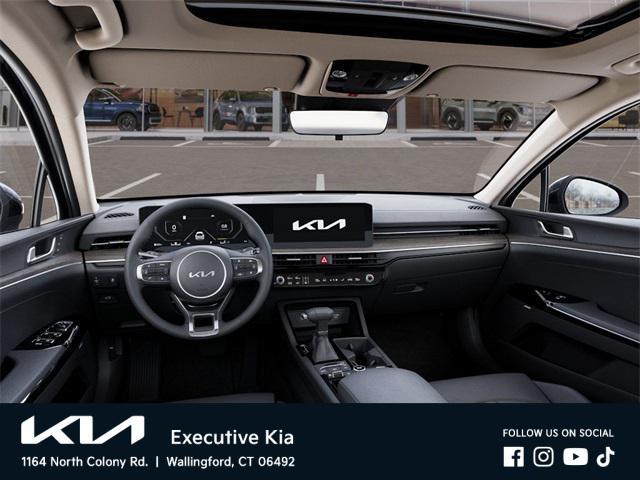 new 2025 Kia K5 car, priced at $35,536