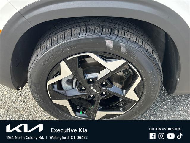 used 2024 Kia Seltos car, priced at $25,597