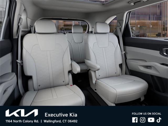 new 2025 Kia Sorento Hybrid car, priced at $38,967