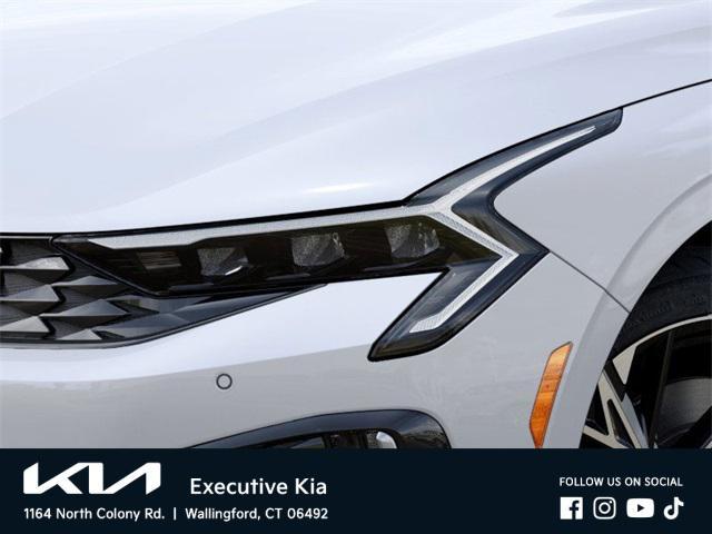 new 2025 Kia K5 car, priced at $32,158