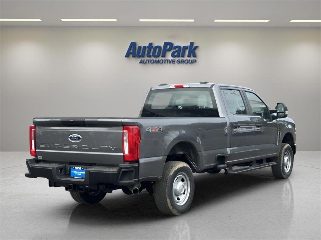 new 2024 Ford F-350 car, priced at $56,735