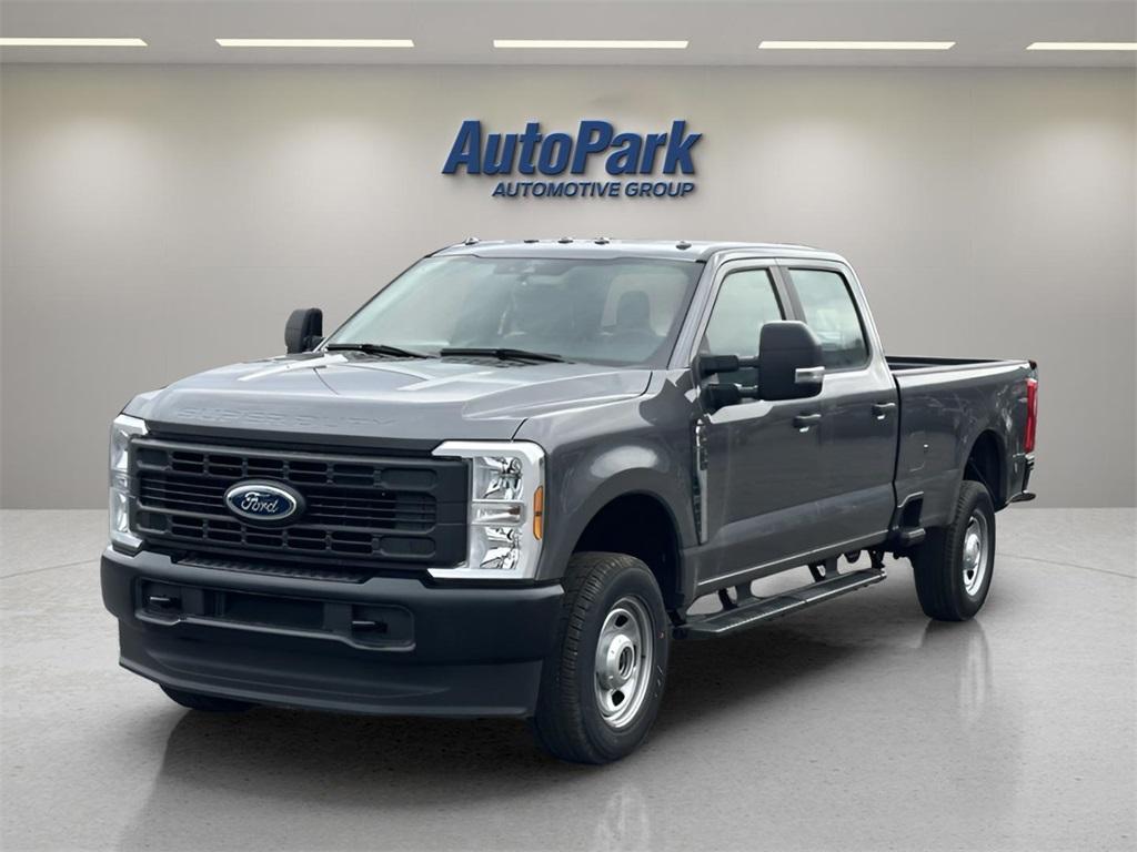 new 2024 Ford F-350 car, priced at $56,735