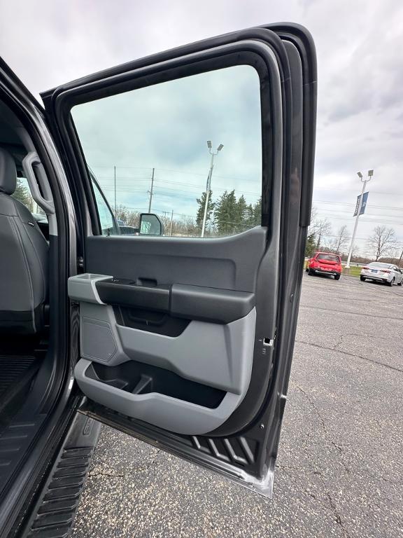 new 2024 Ford F-350 car, priced at $56,735