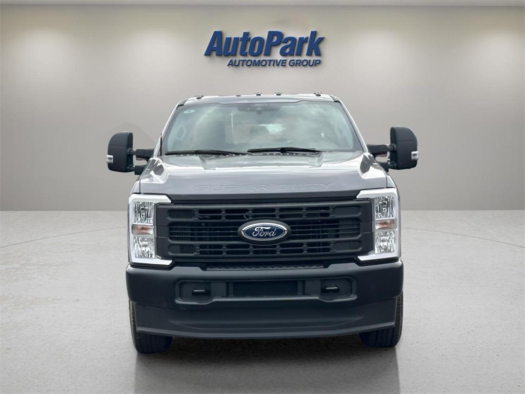 new 2024 Ford F-350 car, priced at $56,735