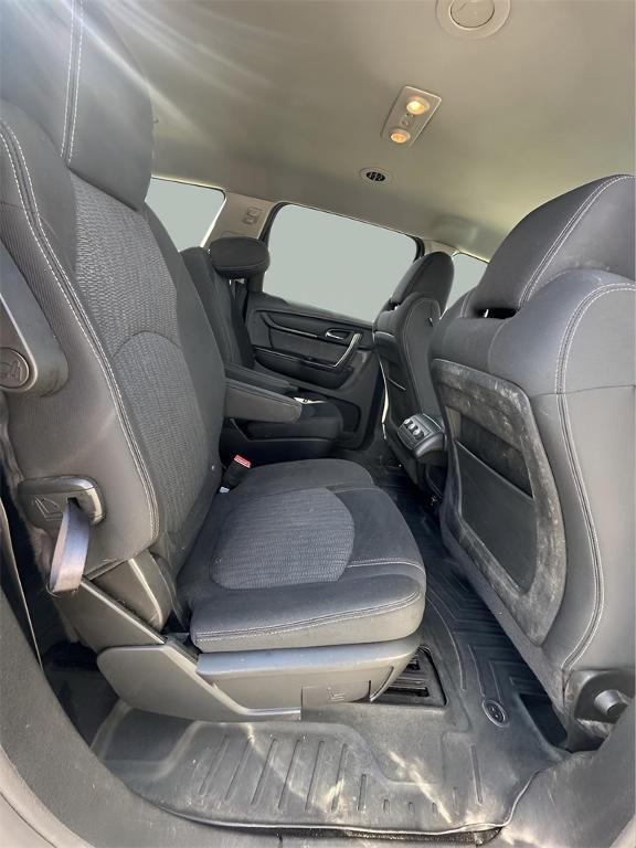 used 2014 Chevrolet Traverse car, priced at $8,995