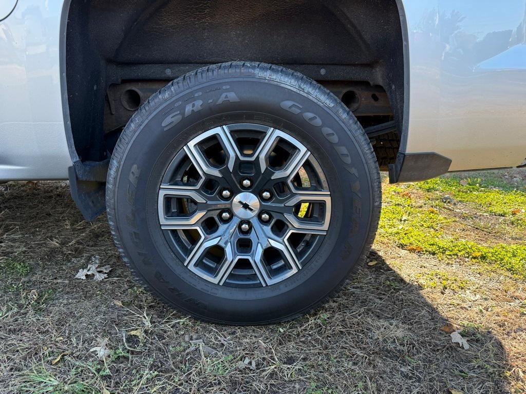 used 2018 Chevrolet Silverado 1500 car, priced at $26,876