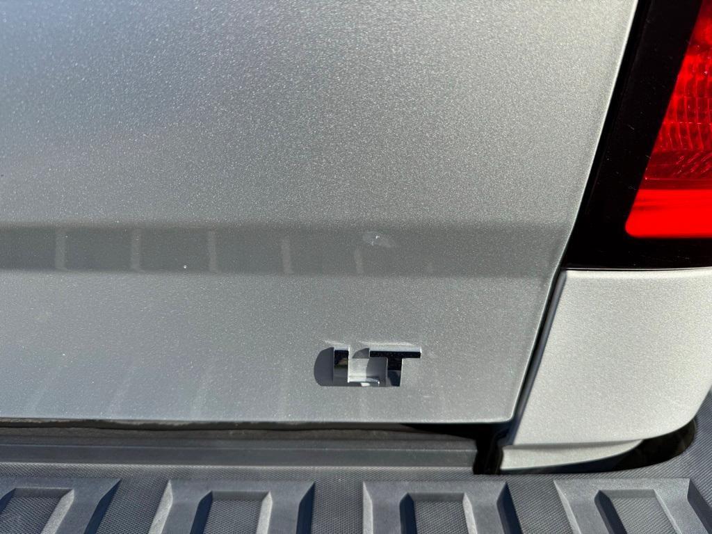 used 2018 Chevrolet Silverado 1500 car, priced at $26,876