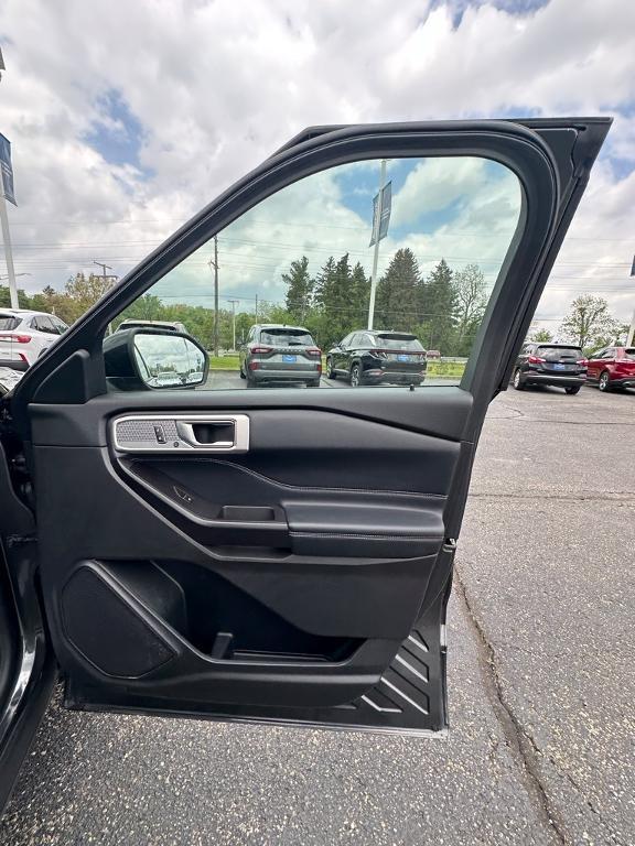 used 2020 Ford Explorer car, priced at $32,995