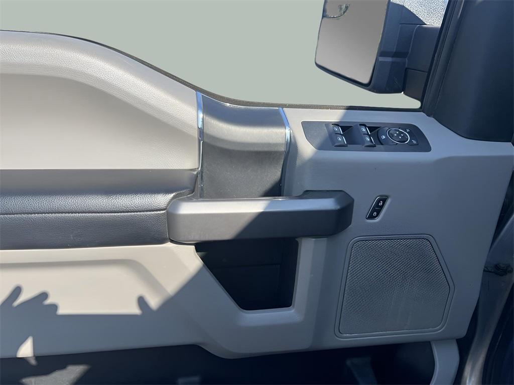 used 2020 Ford F-150 car, priced at $28,995