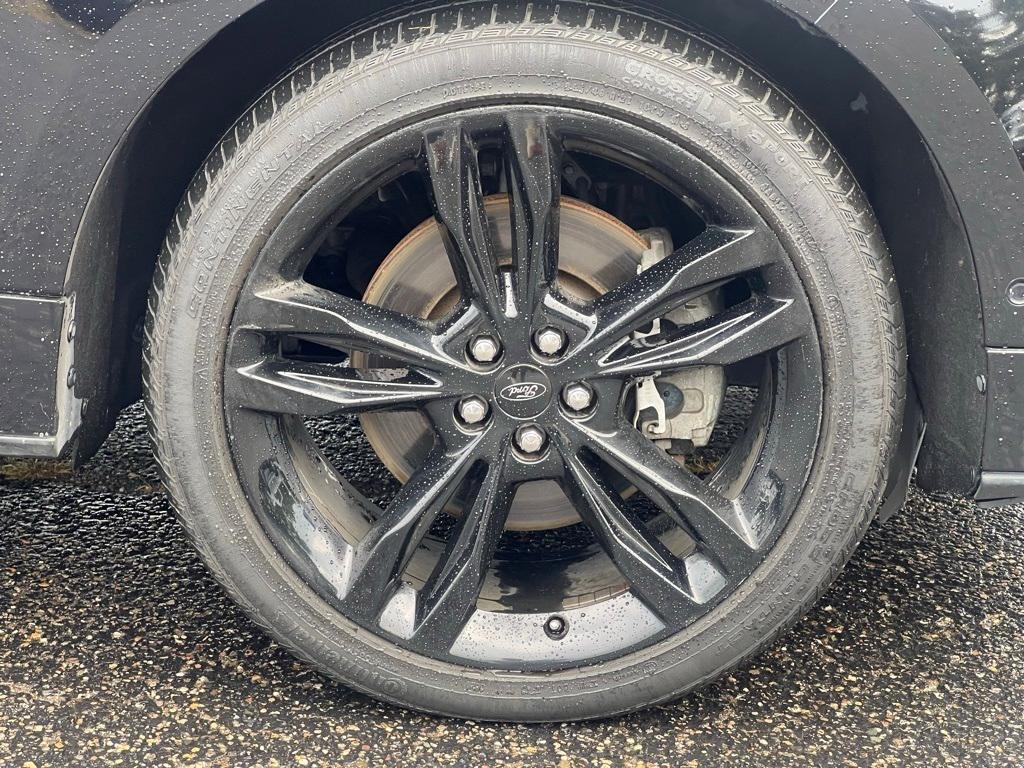 used 2019 Ford Edge car, priced at $22,736