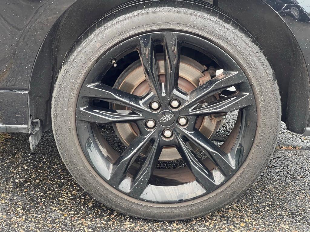 used 2019 Ford Edge car, priced at $22,736