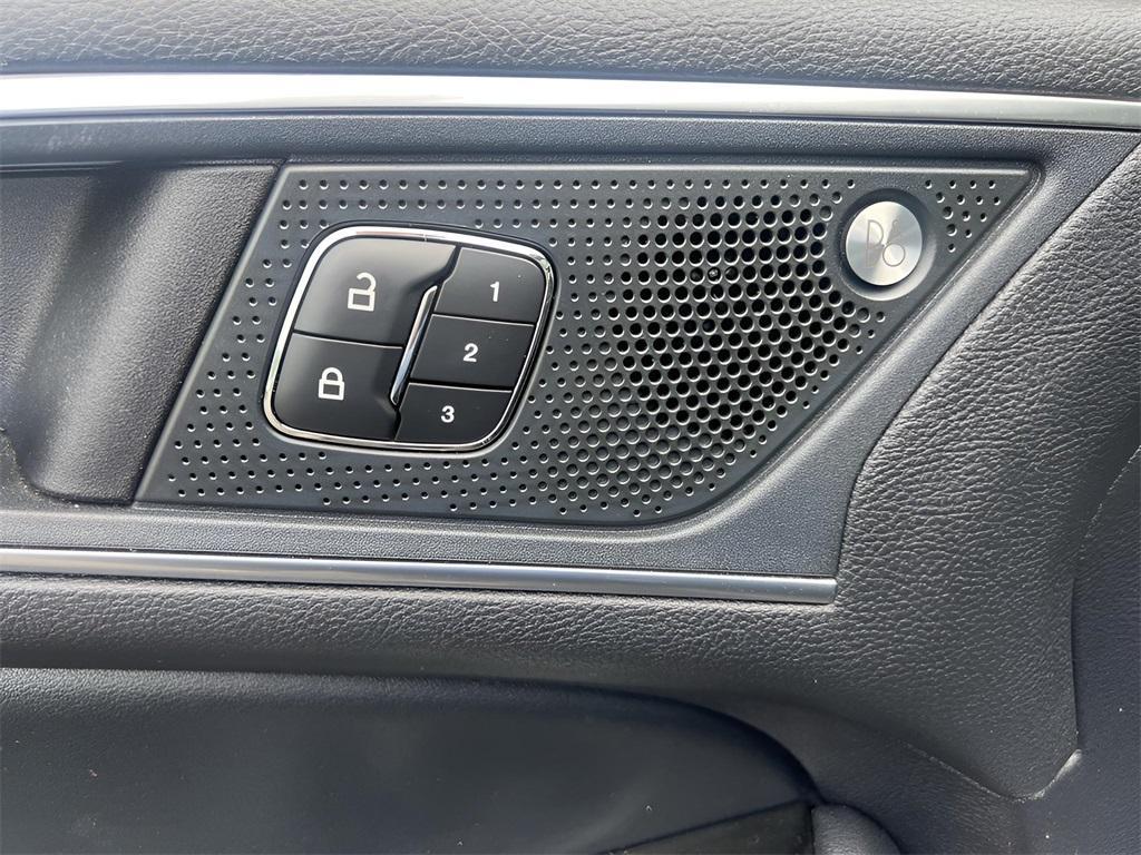 used 2019 Ford Edge car, priced at $22,736