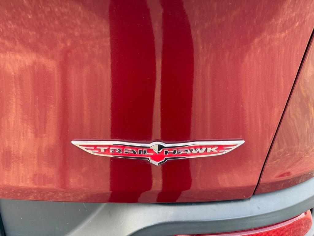 used 2018 Jeep Cherokee car, priced at $13,989