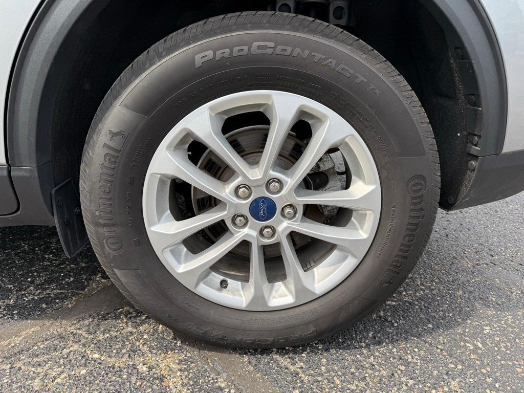 used 2022 Ford Escape car, priced at $22,984