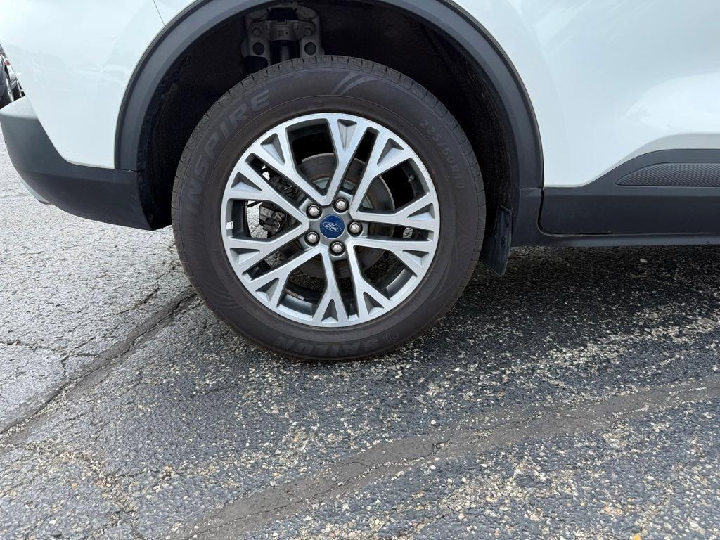 used 2021 Ford Escape car, priced at $19,995
