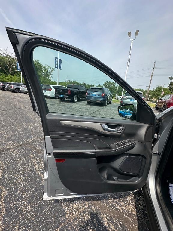 used 2021 Ford Escape car, priced at $15,995