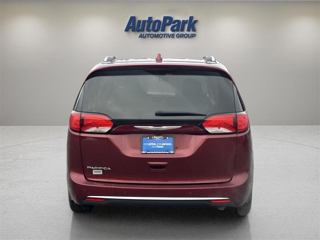 used 2020 Chrysler Pacifica car, priced at $21,995