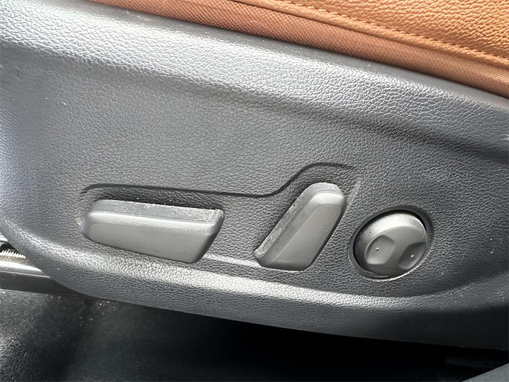 used 2024 Kia Soul car, priced at $20,995