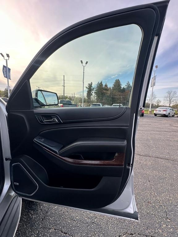used 2015 GMC Yukon car, priced at $21,995