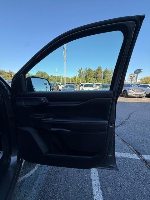 new 2025 Ford Ranger car, priced at $39,585