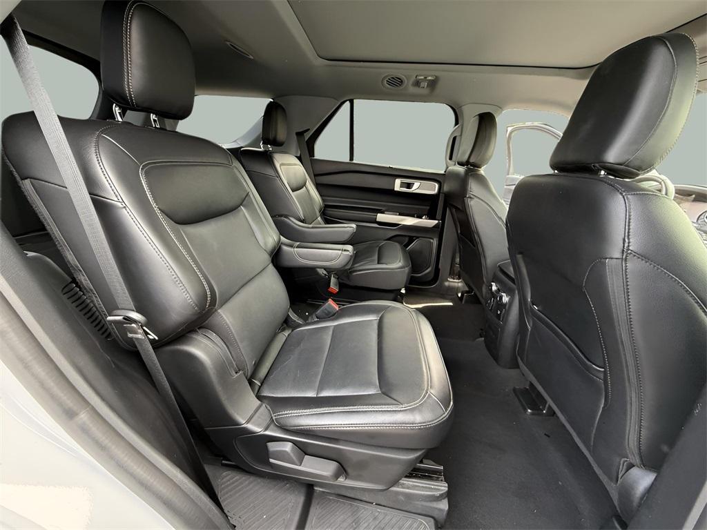 used 2022 Ford Explorer car, priced at $31,995