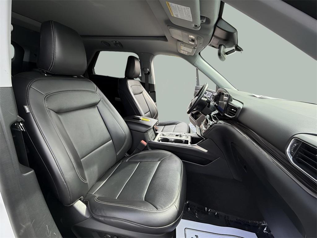used 2022 Ford Explorer car, priced at $31,995