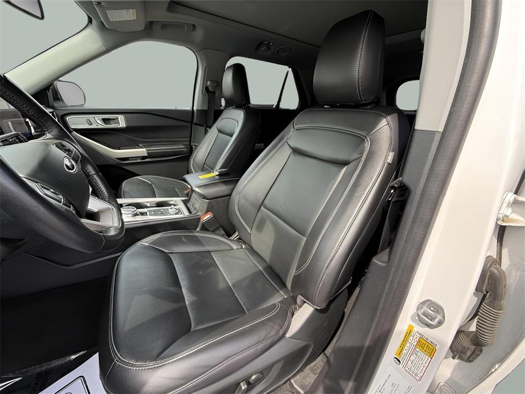 used 2022 Ford Explorer car, priced at $31,995