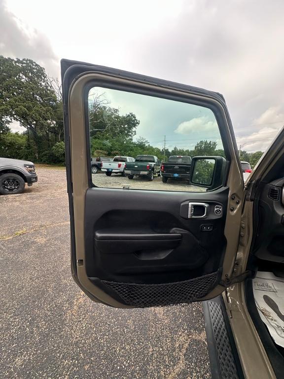 used 2020 Jeep Gladiator car, priced at $26,725