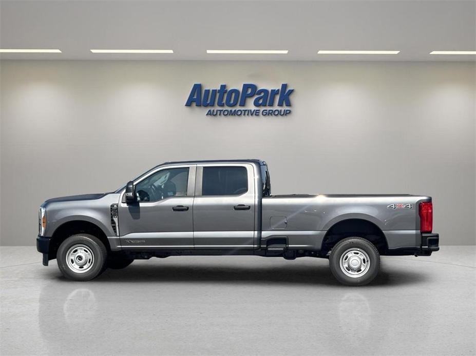 new 2024 Ford F-350 car, priced at $68,375