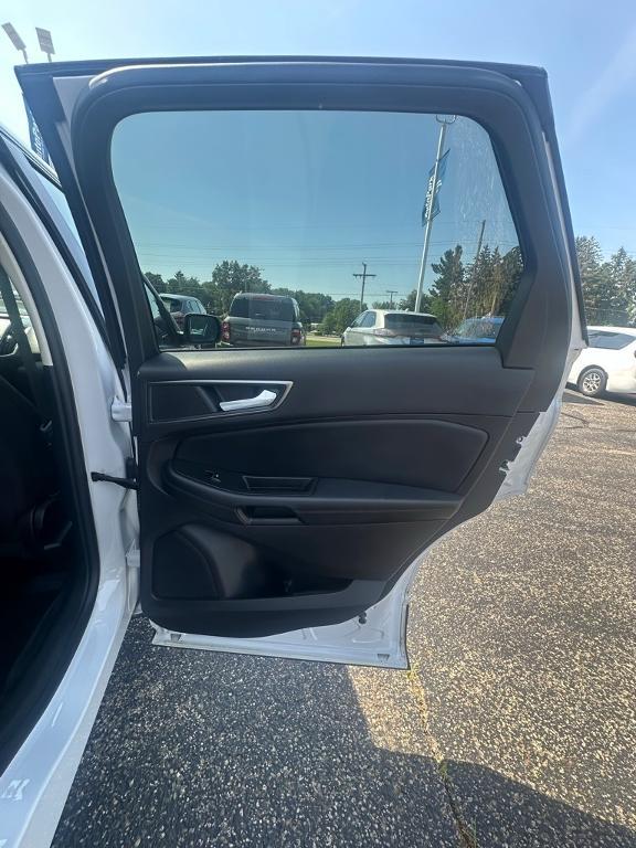 used 2021 Ford Edge car, priced at $17,995