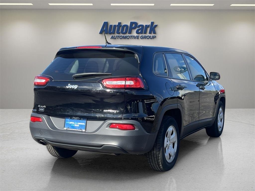used 2017 Jeep Cherokee car, priced at $13,178