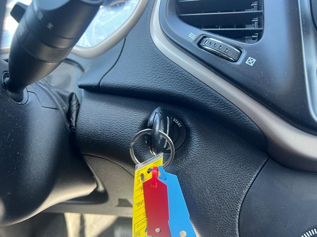 used 2017 Jeep Cherokee car, priced at $13,178