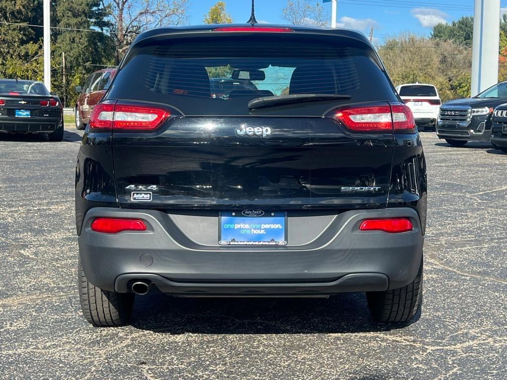 used 2017 Jeep Cherokee car, priced at $13,178