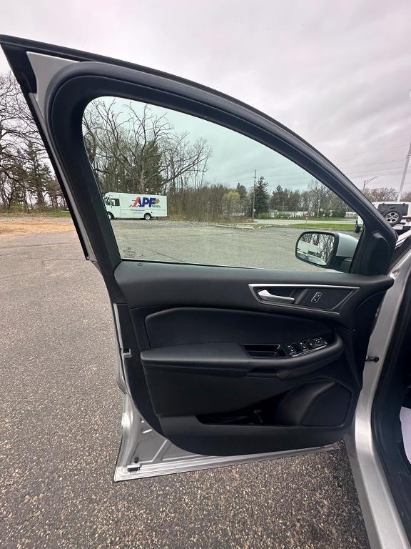 used 2019 Ford Edge car, priced at $12,995