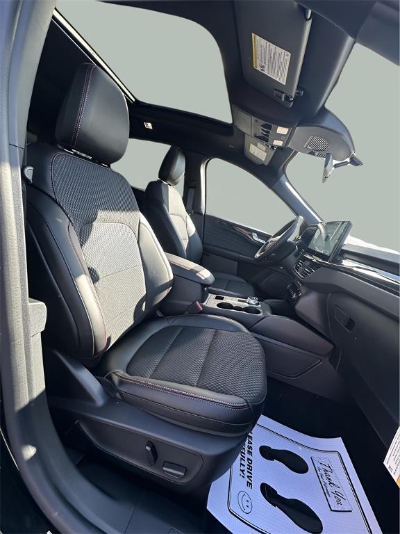new 2025 Ford Escape car, priced at $40,855