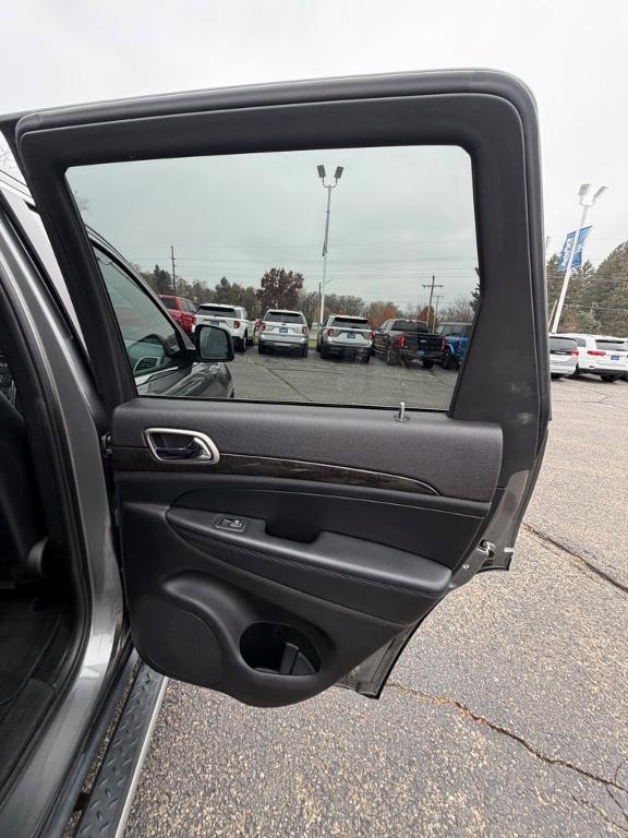 used 2013 Jeep Grand Cherokee car, priced at $6,995