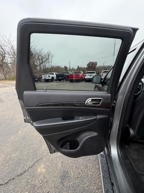 used 2013 Jeep Grand Cherokee car, priced at $6,995